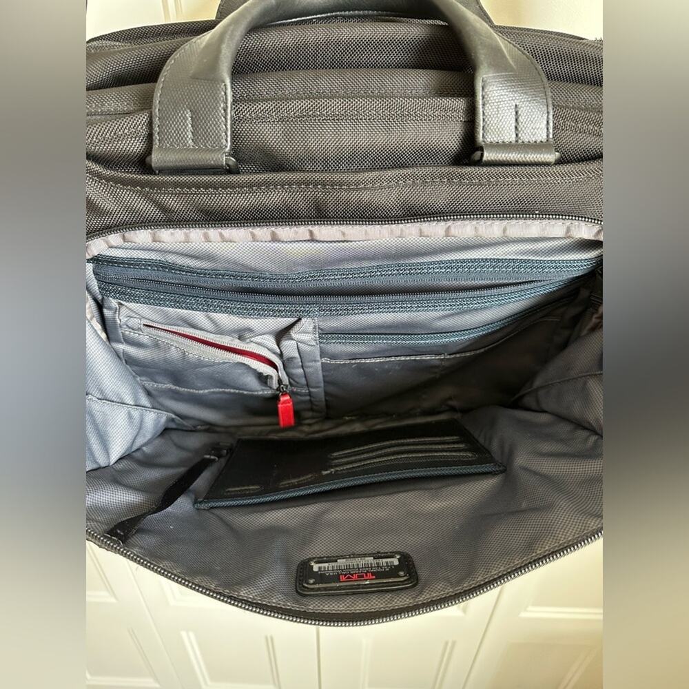 Tumi Slim Deluxe Portfolio Alpha 3 View 6